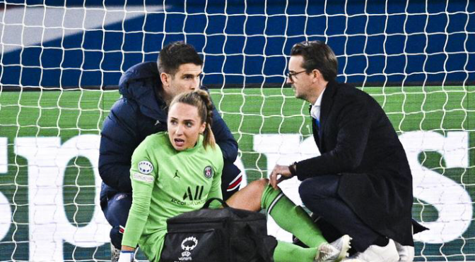 Paris Saint-Germain : La gardienne de but Votikova gravement blessée !