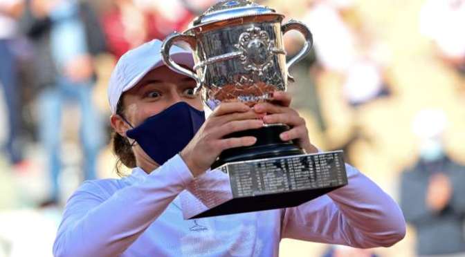 Iga Swiatek remporté Roland-garros devant Sofia Kenin.