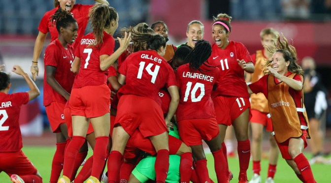 JO Tokyo – Football : Le Canada élimine les États-Unis et s&rsquo;offre sa première finale de son histoire !