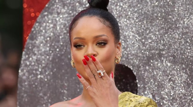 Coronavirus – Rihanna fait un don de 5 millions de dollars pour combattre le COVID-19 !