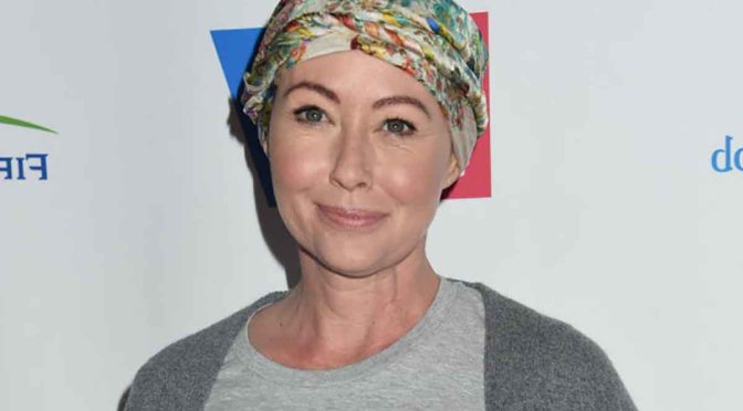 Atteinte d&rsquo;un cancer de stade 4, l&rsquo;actrice Shannen Doherty lance un message inquiétant sur les réseaux sociaux.