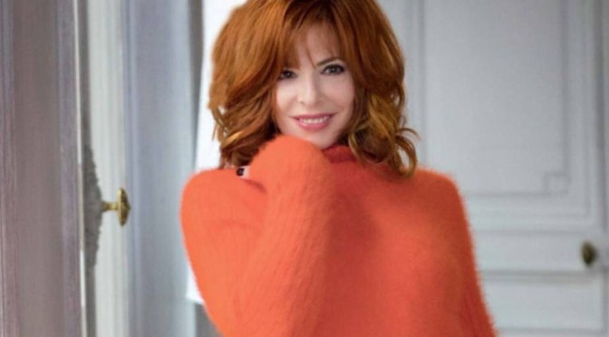 Coronavirus – France : Le soutient en dessin de Mylène Farmer aux soignants.