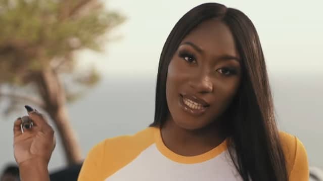 Musique : Aya Nakamura atteint la barre des 800 millions de vues sur Youtube avec son clip &laquo;&nbsp;Djadja&nbsp;&raquo;