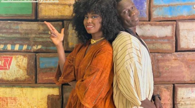 Musique : Inna Modja de retour avec « Far West Africa », un duo en compagnie de Pape Diouf.