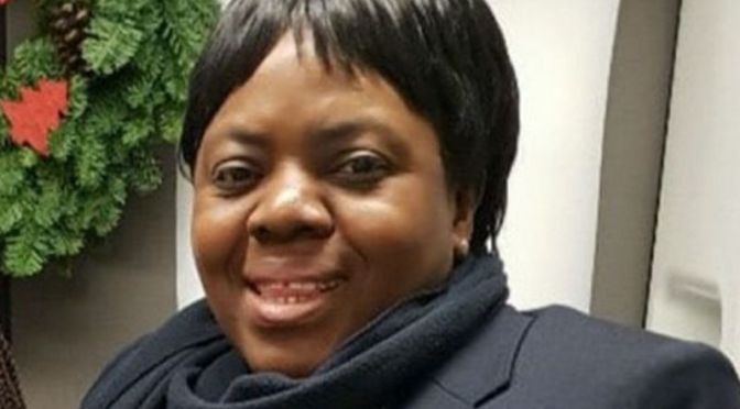 Coronavirus – Londres : Une contrôleuse de train meurt du covid19 après s&rsquo;être fait cracher dessus !