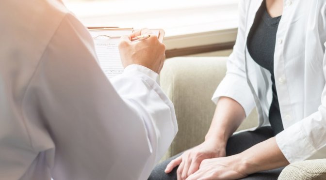 Une opération médicale pourrait retarder la ménopause de 20 ans.