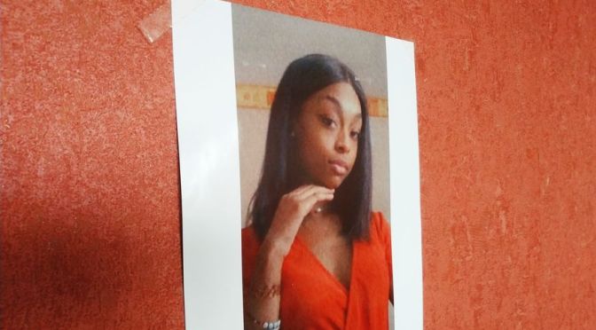 Val-de-Marne (France) : Une adolescente de 17 ans tuée à coups de couteau.