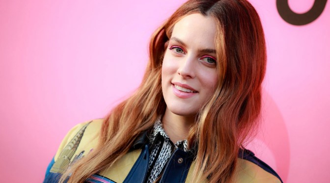 Riley Keough craignait d&rsquo;être « cancelled » à cause de son accent dans le film « Zola ».