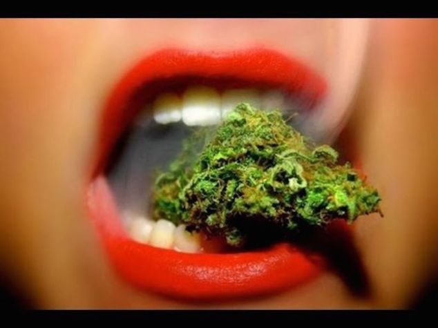 Les-femmes-sont-plus-sensibles-au-cannabis_width1024