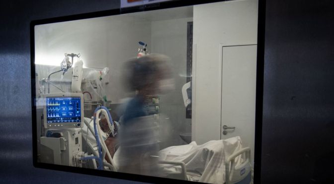 France : Une femme de 57 ans, avec un faux certificat de vaccination, meurt du Covid-19.