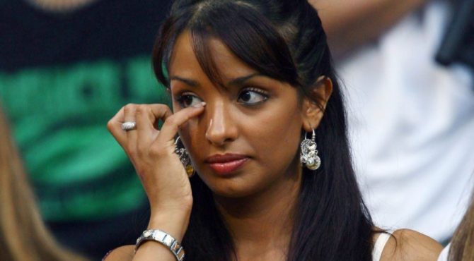 Affaire Hamraoui – conséquences : Madame Abidal détruit son mari sur les réseaux sociaux !