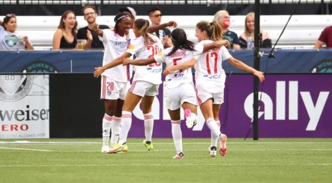 Championnat de France D1 Arkema 2021-2022 (2e journée – match en retard) : l&rsquo;Olympique Lyonnais étrille l&rsquo;AS Saint-Étienne dans le derby !