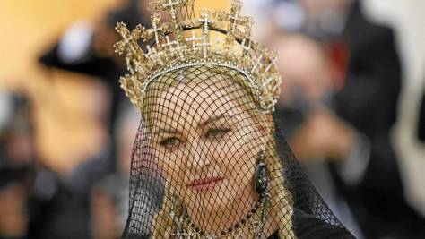 6dded1ff3a7769b99f20a32e990820b9-madonna-sexy-et-bientot-sexagenaire