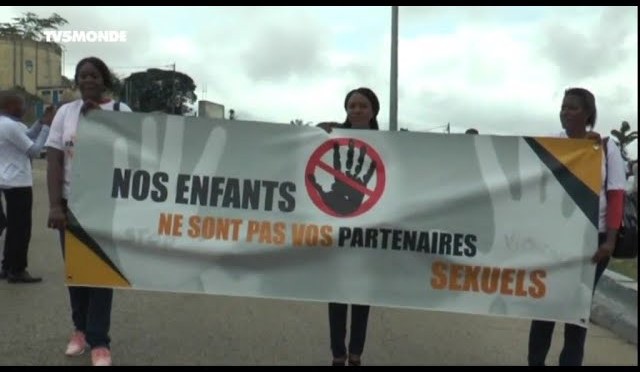 le viol d’une adolescente de 15 ans par un riche homme d’affaires proche du pouvoir scandalise le Gabon.
