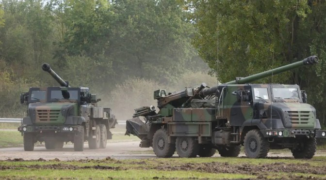 Guerre Russie-Ukraine: la Russie annonce la capture de deux canons Caesar français.