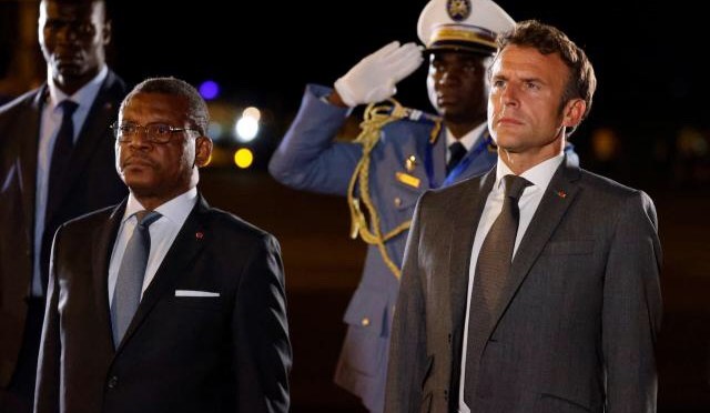 Au Cameroun, Emmanuel Macron juge «préoccupante» la présence russe en Afrique.