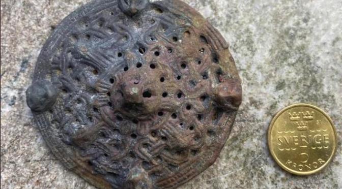 Archéologie : La première tombe d&rsquo;une femme viking découverte dans les montagnes suédoises par un alpiniste