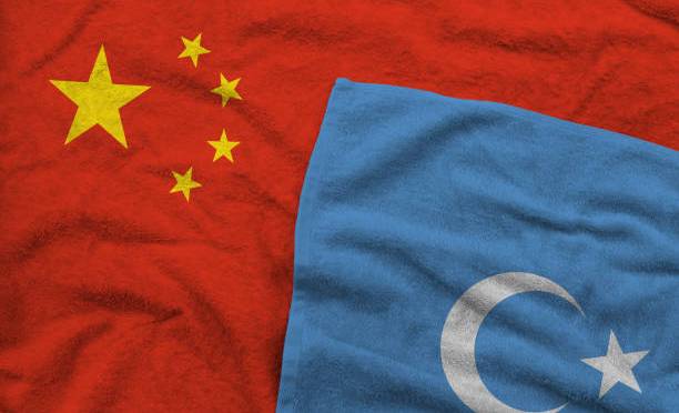 Persécution des Ouïgours : Pékin fustige le rapport de l’ONU et l’accuse de complicité , Washington exige que la Chine rende des comptes sur ce « génocide ».