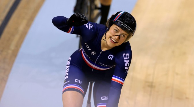 Mondiaux sur piste : Mathilde Gros décroches l’or de la vitesse devant Léa Sophie Friedrich