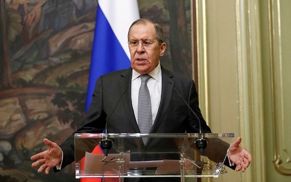 La Russie ne voit «aucun sens» à garder la même présence diplomatique en Occident, affirme Sergueï Lavrov