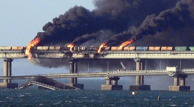 Guerre Russie-Ukraine : Vladimir Putin accuse Kiev et les services secrets ukrainiens de « terrorisme » concernant l’attaque du pont de Crimée!