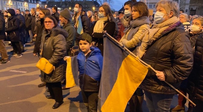 Guerre Russie-Ukraine : La France a accueilli 106.000 réfugiés ukrainiens pour un budget de 600 millions d’euros, depuis février 2022!