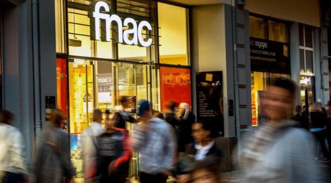 La Fnac retire de la vente un jeu &laquo;&nbsp;antifasciste&nbsp;&raquo;, après la pression de nombreux élus RN et syndicat de commissaire de police