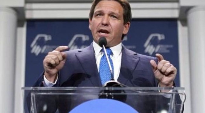 États-Unis : Le gouverneur de Floride, Ron DeSantis, exige de la Cour suprême d’enquêter sur les «irrégularités» du vaccin Covid-19