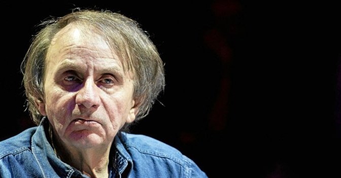 La Grande Mosquée de Paris porte plainte contre l’écrivain Michel Houellebecq pour propos «graves» contre les musulmans de France.