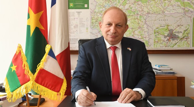 Le Burkina Faso demande le départ de l’ambassadeur de France!