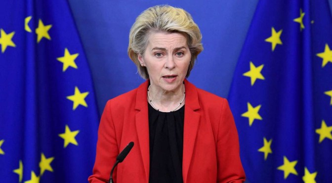 Union Européenne : Ursula von der Leyen menace d’ouvrir des enquêtes concernant les subventions chinoises envers les industriels européens.