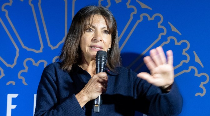JO Paris 2024 : Anne Hidalgo répond à Zelensky et se dit favorable à la participation des Russes