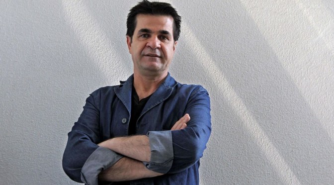 Iran : Le réalisateur iranien Jafar Panahi libéré après sept mois de prison!