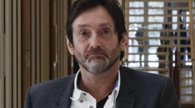 Accident de Pierre Palmade : les deux passagers en fuite appelés &laquo;&nbsp;à se rendre&nbsp;&raquo;, ce lundi