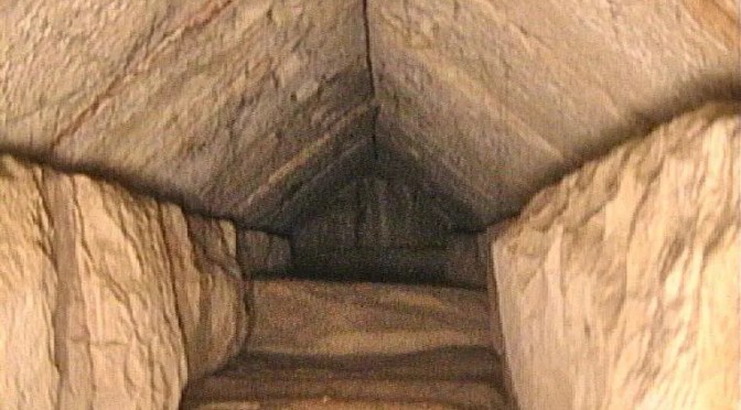 Egypte : Découverte d’un extraordinaire couloir caché dans la pyramide de Khéops