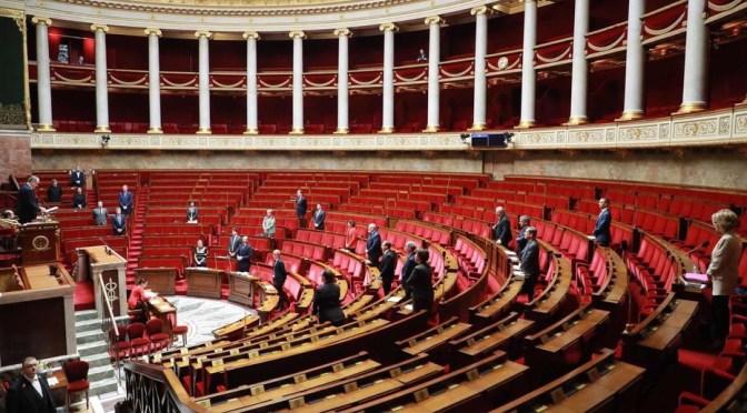France : des députés communistes vont présenter un texte de loi accusant Israël de pratiquer l&rsquo;apartheid!