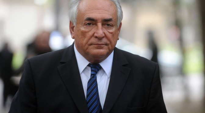 « Ce n’est pas l’âge de la retraite qu’il faut changer », conseil Strauss-Kahn à Emmanuel Macron