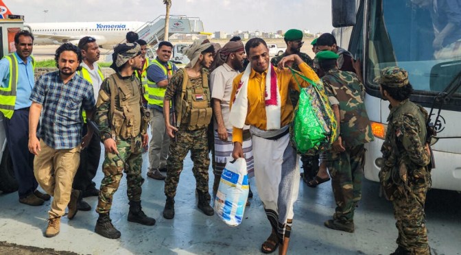 Guerre au Yémen : le gouvernement et les rebelles s’échangent à nouveau des prisonniers sur fond d&rsquo;espoirs de paix