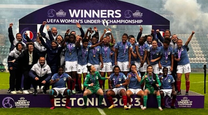 Football : L&rsquo;équipe de France féminine U17 remporte le championnat d&rsquo;Europe pour la première fois !
