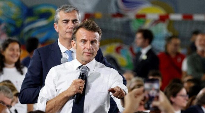 Marseille aura un nouvel hôpital militaire pour «préparer la France à une éventuelle grande guerre», annonce Macron!