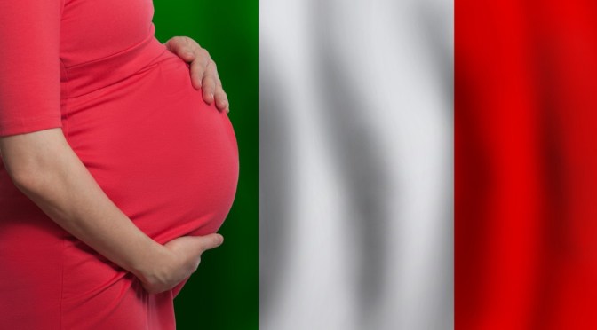 L’Italie veut durcir sa législation contre la gestation pour autrui