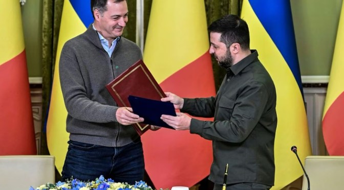 Volodymyr Zelensky remercie la Belgique qui va envoyer des F-16 et du détournement des actifs russes gelés