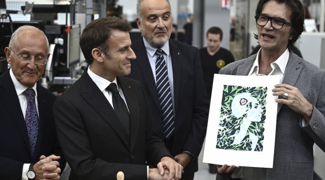 France : la nouvelle Marianne porte une cocarde britannique… Et fait polémique