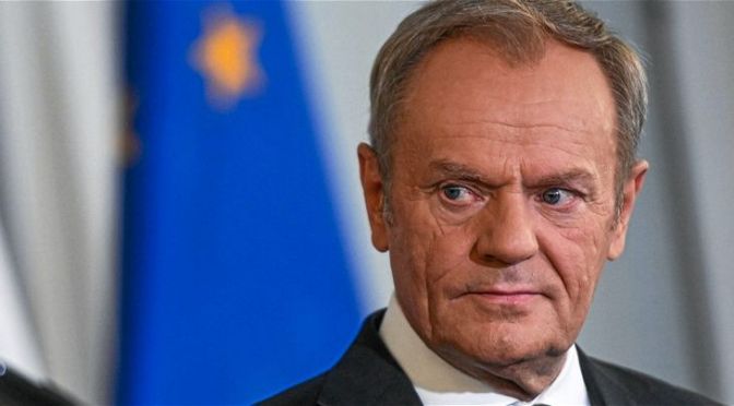 Pologne : le Premier ministre sortant chargé de former un gouvernement, Faisant fulminer Donald Tusk