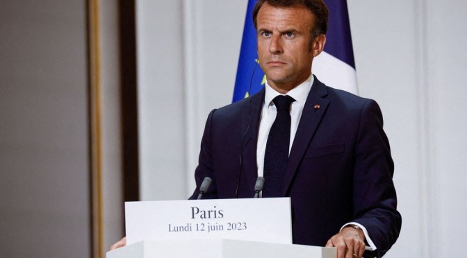 Guerre Russie-Ukraine : Macron envoie des centaines de bombes et de missiles à l’armée ukrainienne