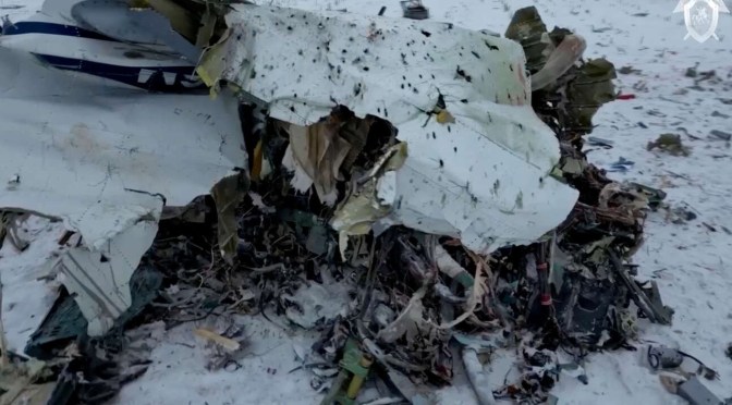 Crash de l’avion Il-76 : Les autorités russes ont découvert des fragments de missile antiaérien guidé sur le site du crash à Belgorod