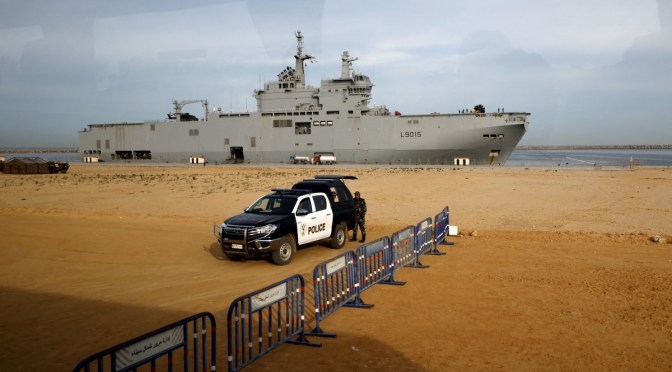 Guerre Israël-Hamas : le navire-hôpital français &laquo;&nbsp;Dixmude&nbsp;&raquo; ayant soigné des blessés de Gaza a « terminé sa mission »