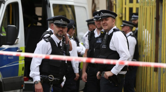 Royaume-Uni : les jeunes &laquo;&nbsp;issus de minorités ethniques&nbsp;&raquo; appelés à boycotter la police