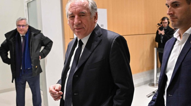 France : Le parquet annonce faire appel de la relaxe de François Bayrou – Vengeance d&rsquo;un Macron vexé?