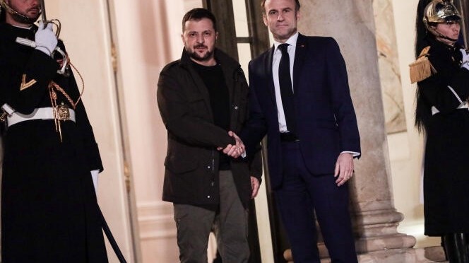 Guerre Russie – Ukraine : Volodymyr Zelensky obtient un soutien militaire sans précédent de Paris et Berlin dans la guerre contre la Russie